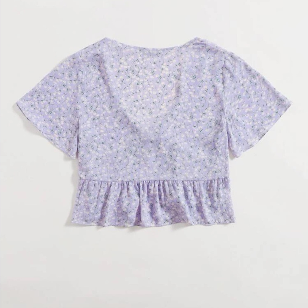Purple Floral Blouse that Ties Shut - Picture 2 of 4